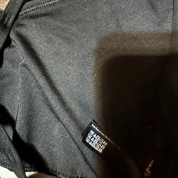 VS PINK ACTIVE SPORTS BRA BLACK - Picture 6 of 9